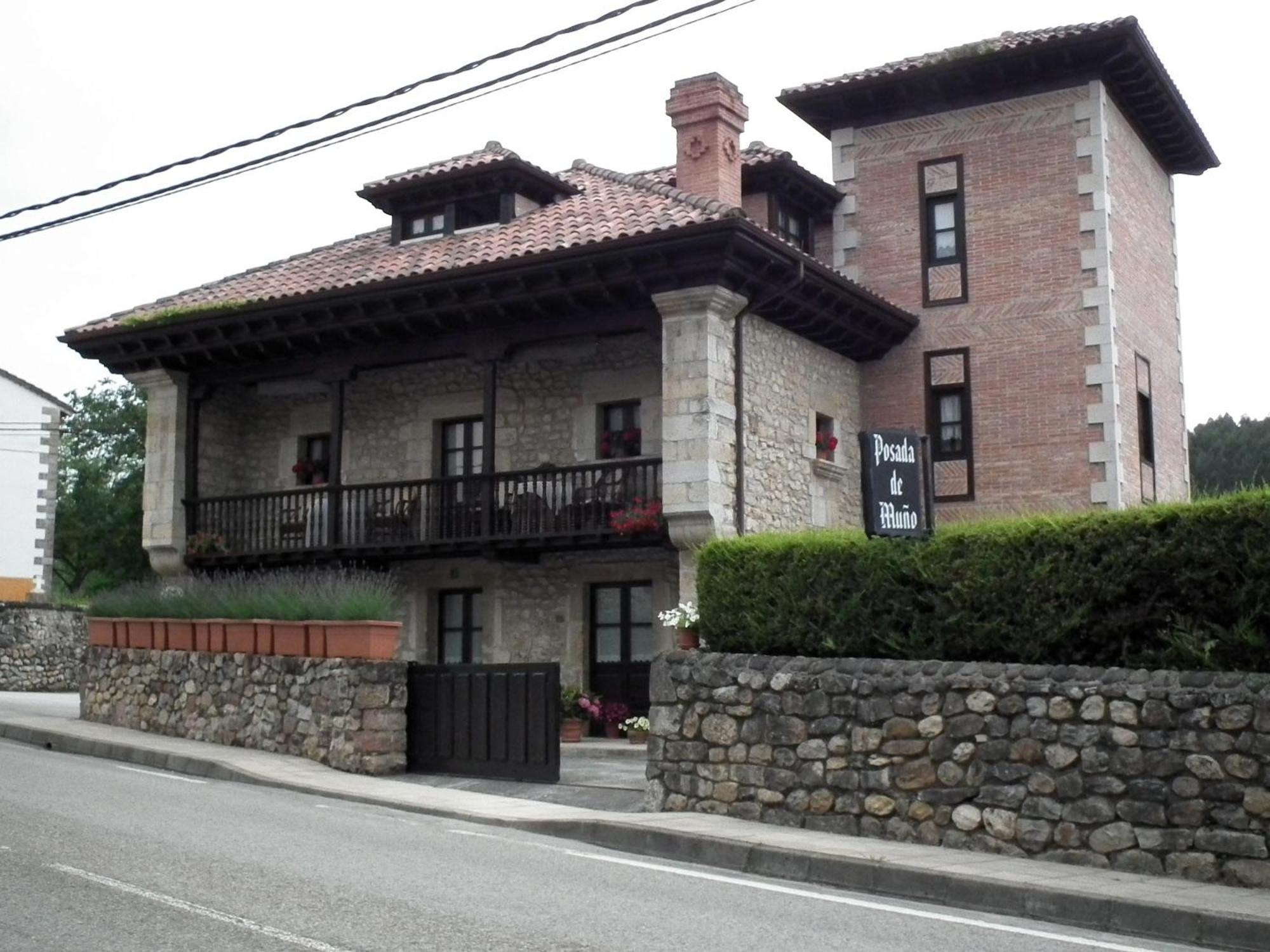 Posada De Muno Hotell Muñorrodero Exteriör bild